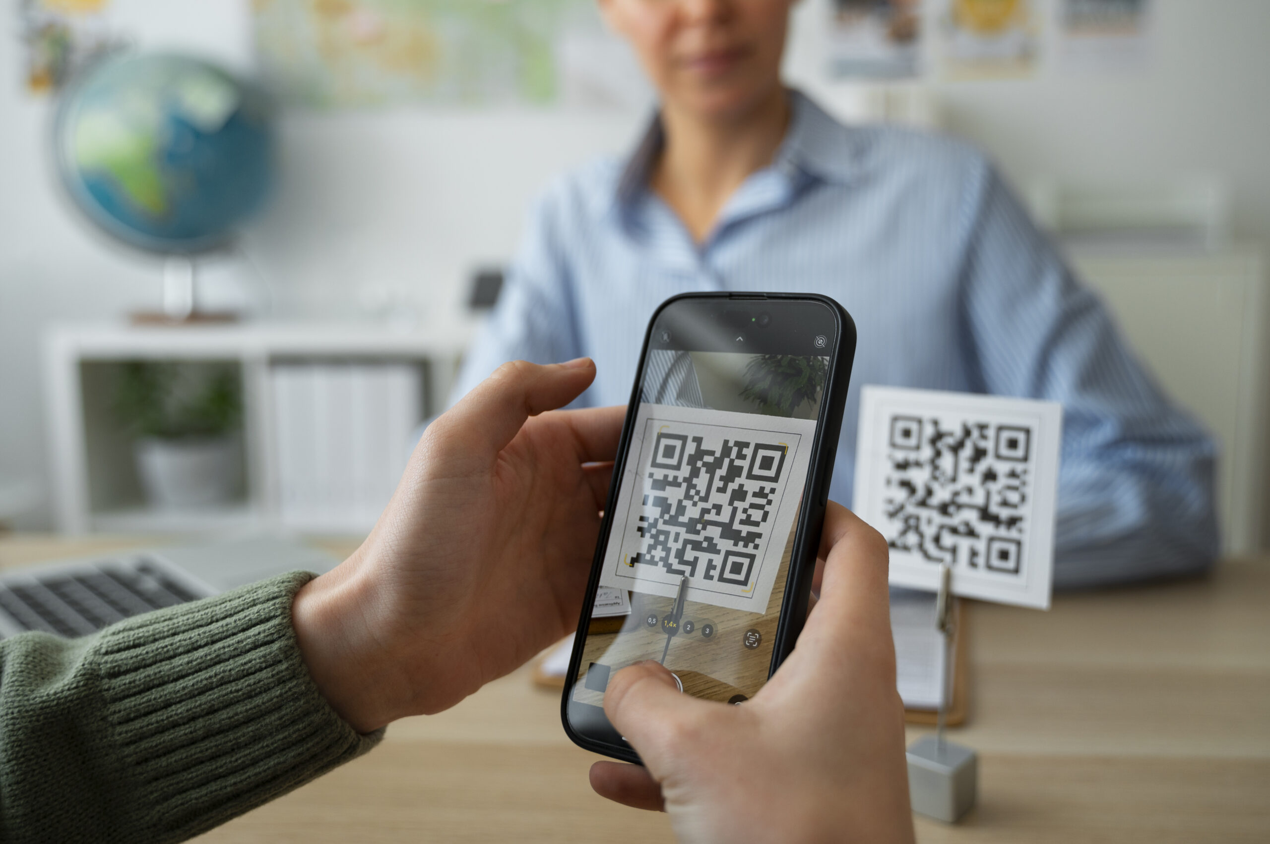 QR Code scannen mit dem Smartphone QR Code scannen mit dem Smartphone